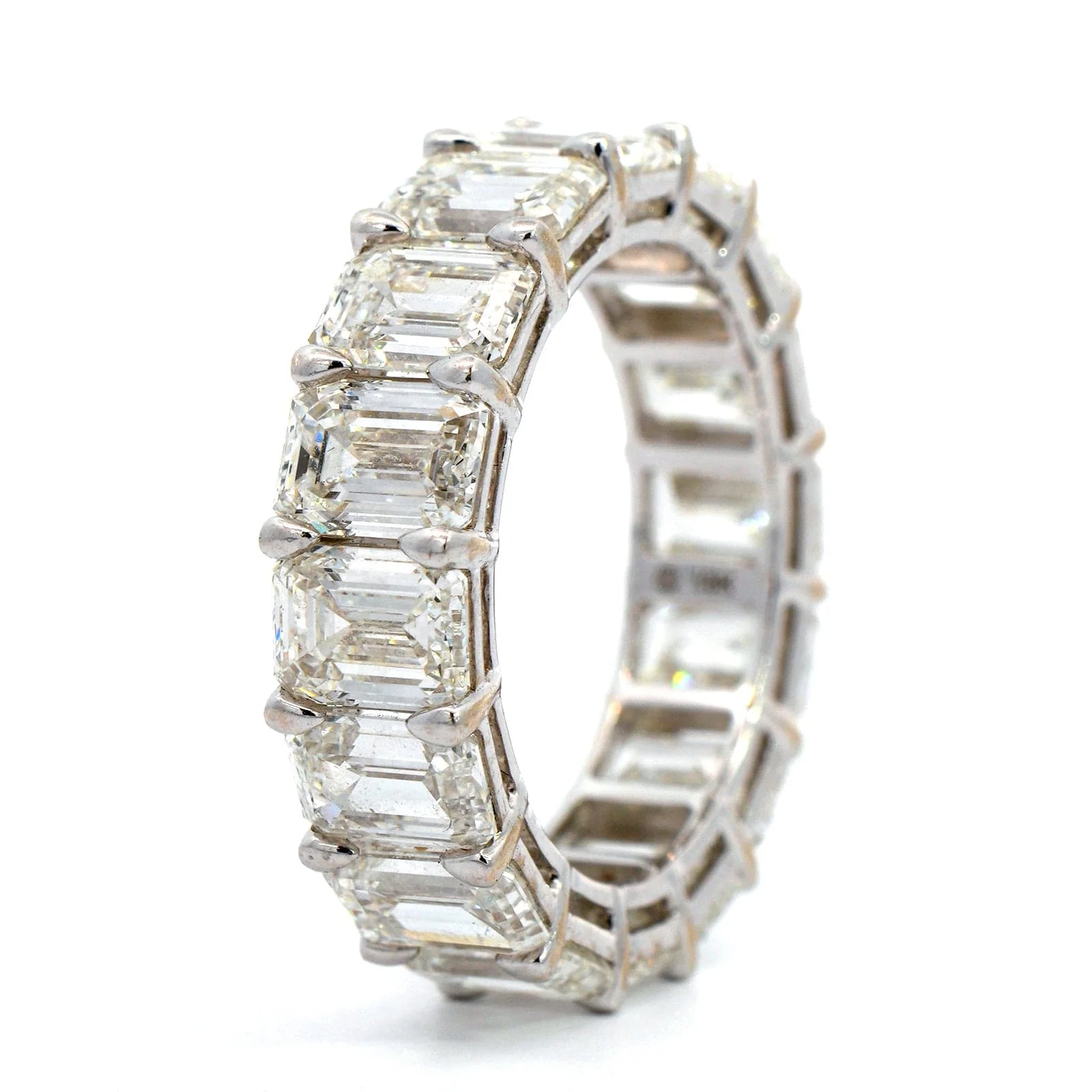 Platinum Shared Prong Emerald Cut Diamond Eternity Band - Image 2