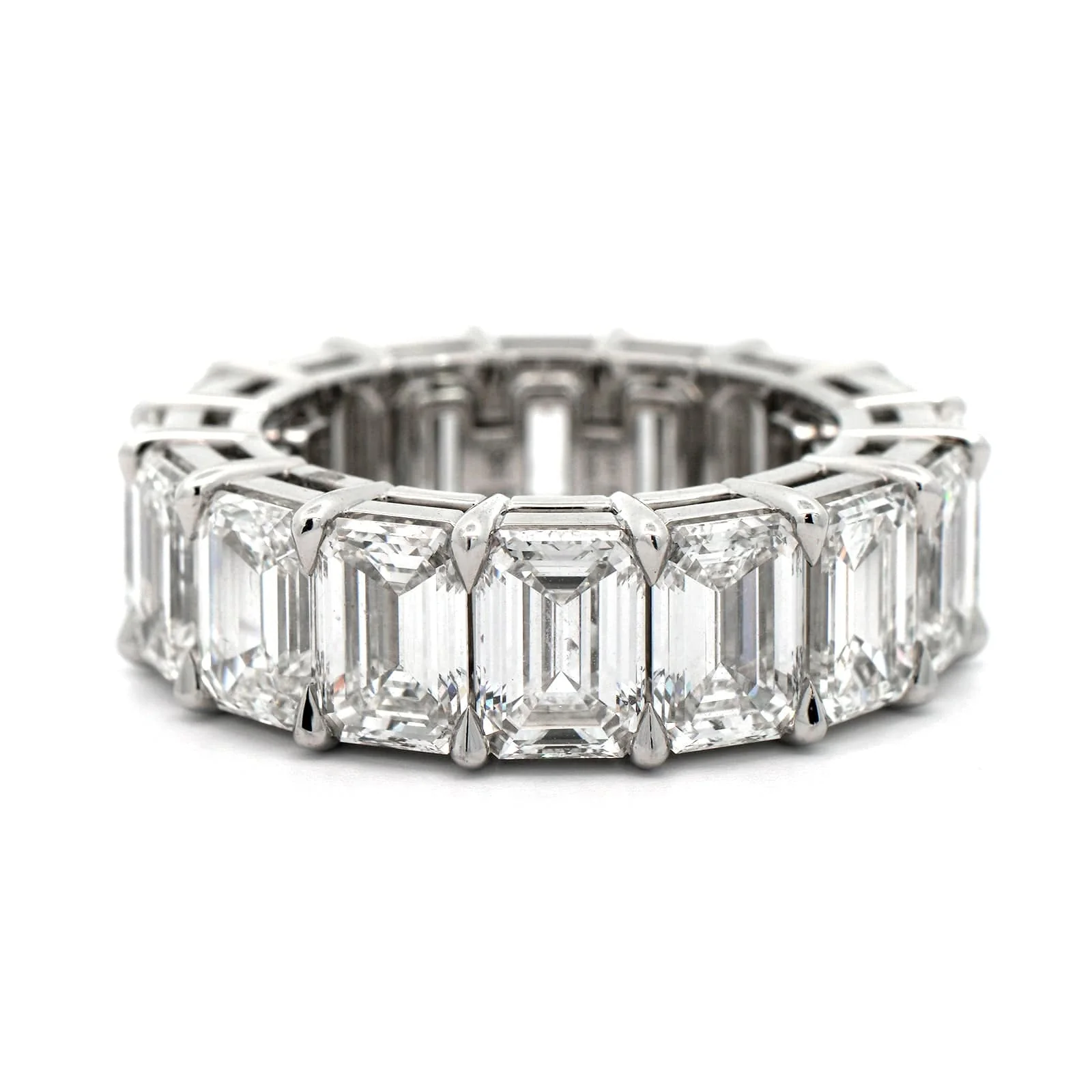 Platinum Emerald Cut Diamond Eternity Band - Image 5