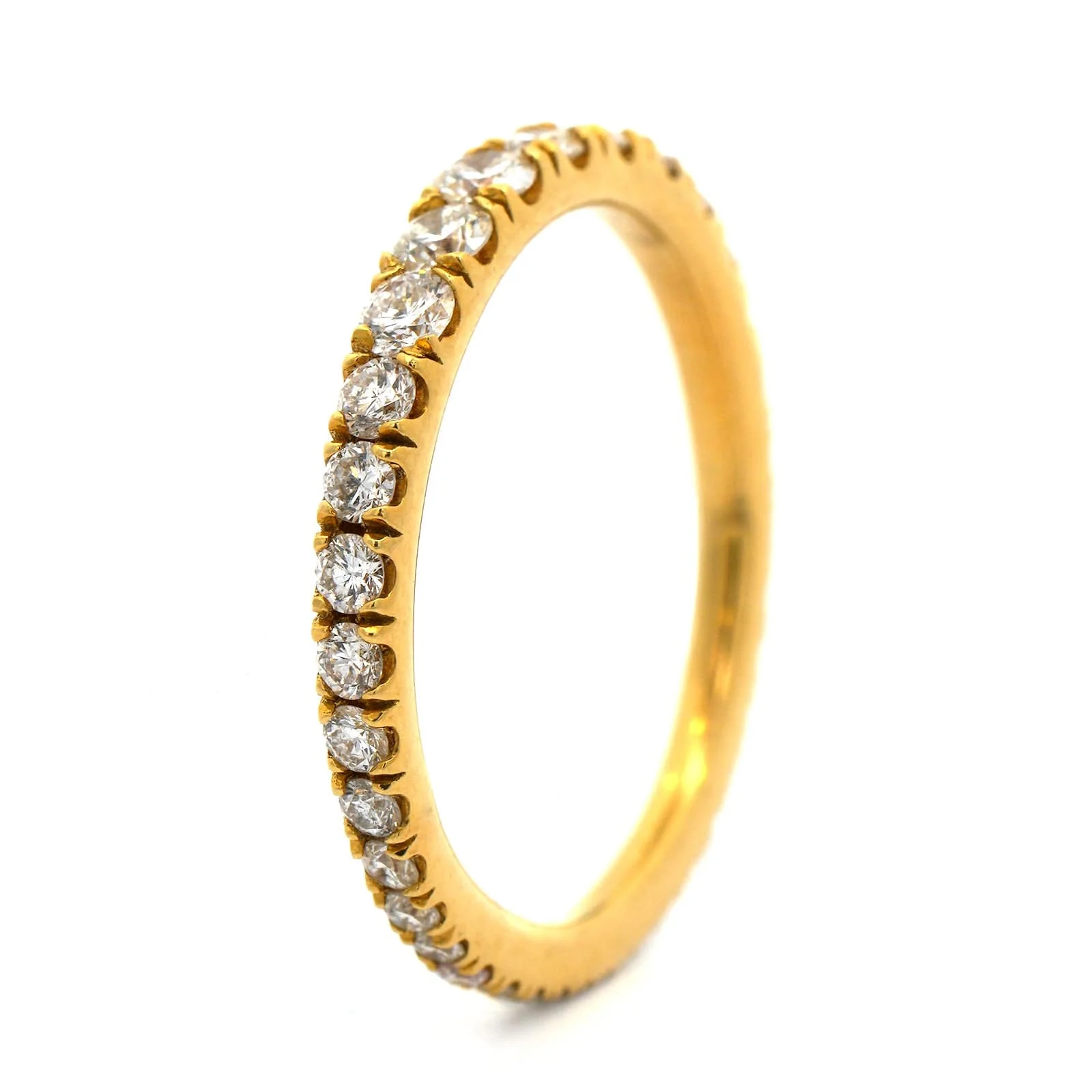 18K Yellow Gold Shared Prong Graduated Diamond Eternity Band - Image 2