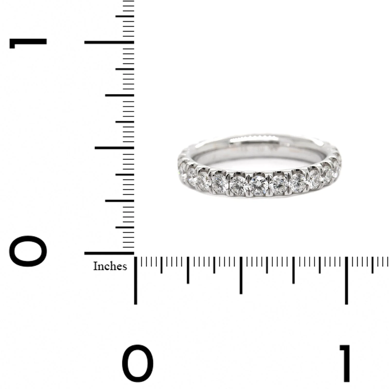 18K White Gold Diamond Shared Prong Eternity Band - Image 4