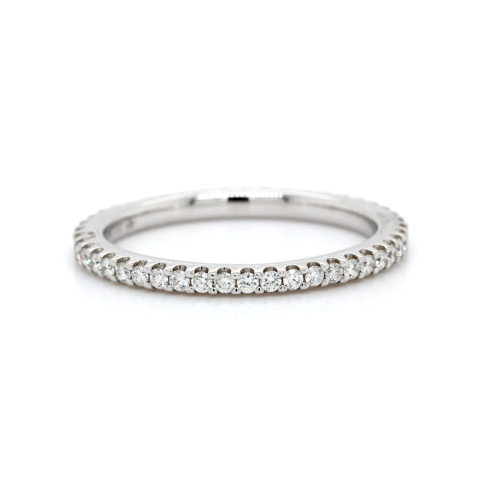 18K White Gold Diamond Shared Prong Eternity Band - Image 5