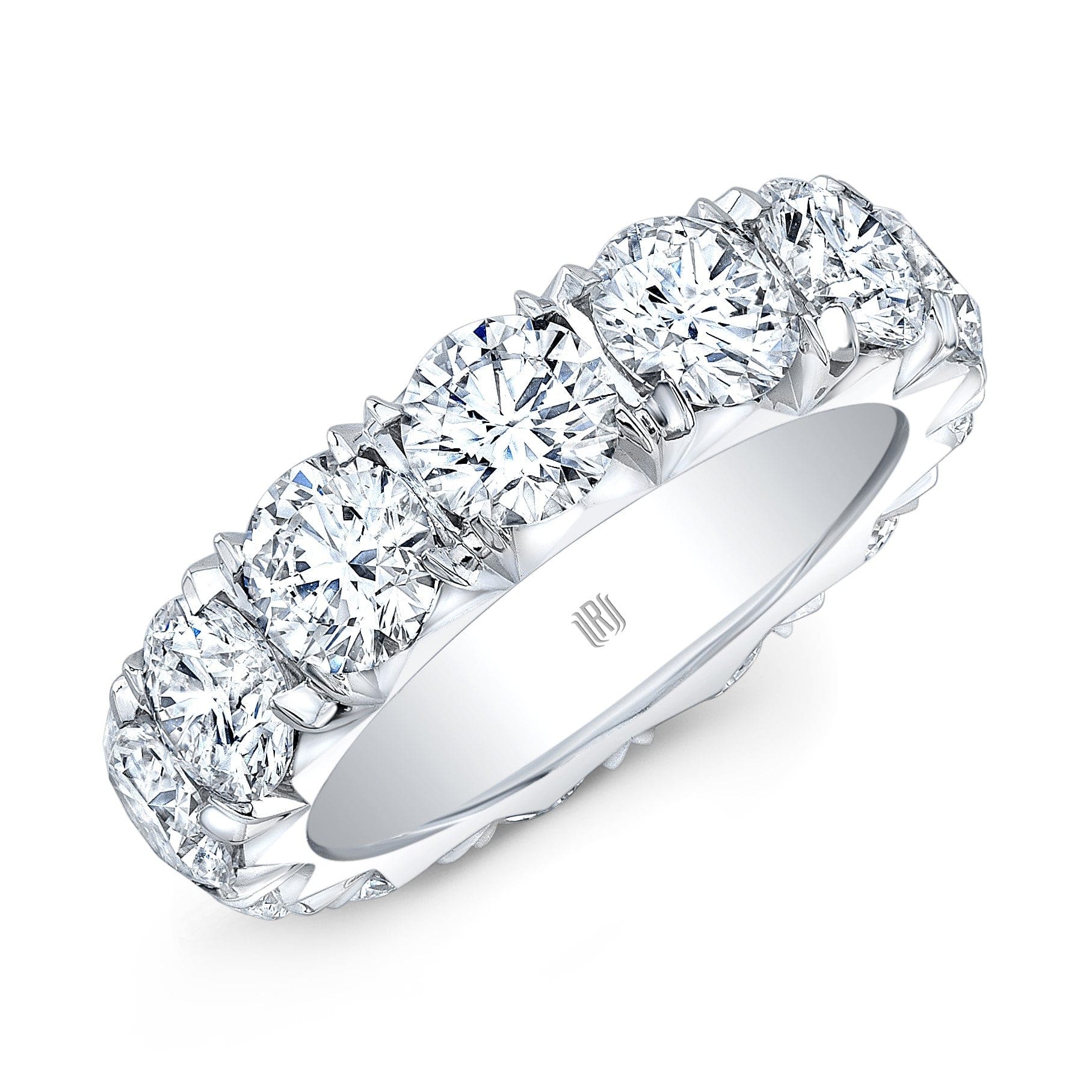 18K White Gold Round Diamond Eternity Band - Image 2