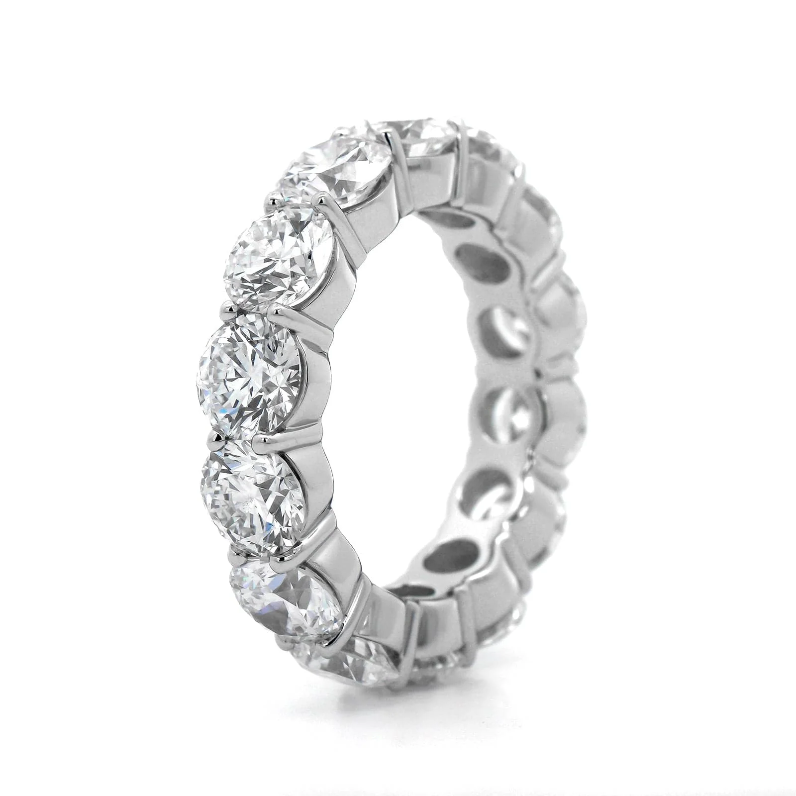 Platinum Diamond Shared Prong Eternity Band - Image 2