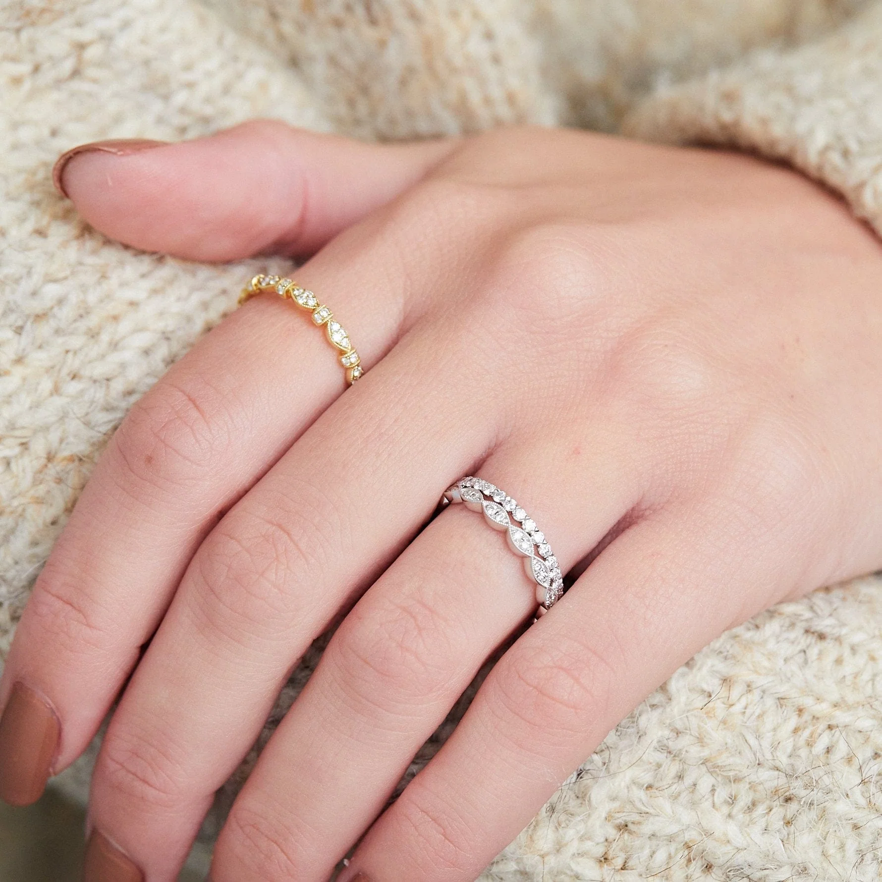 Platinum New Aire Silk Prong Eternity Band - Image 4