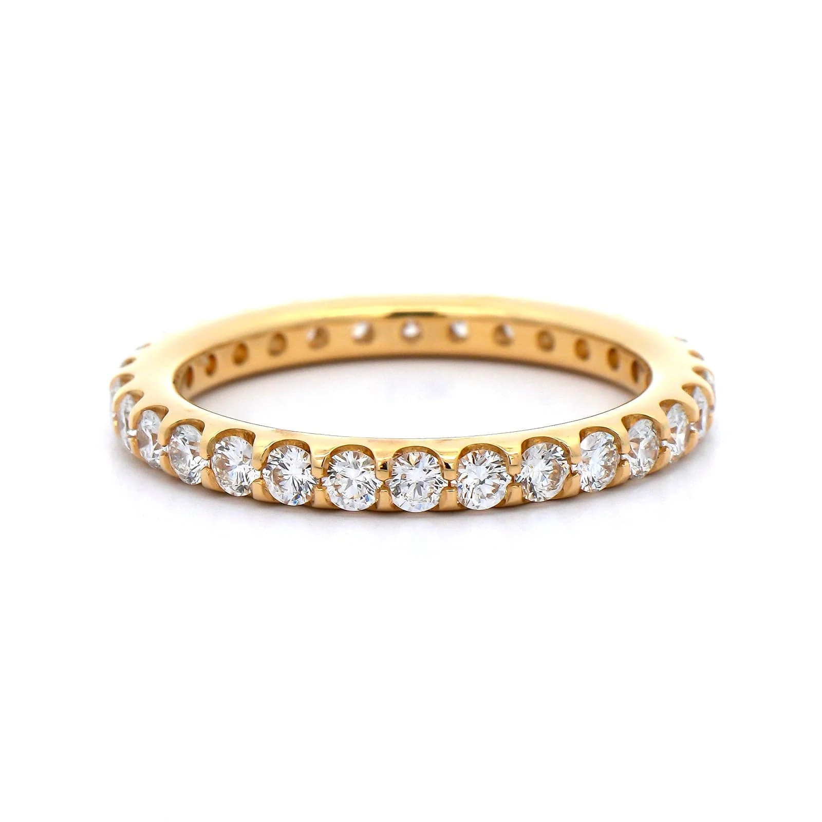 18K Yellow Gold Modern Aire Shared Prong 1CTW Diamond Eternity Band - Image 5