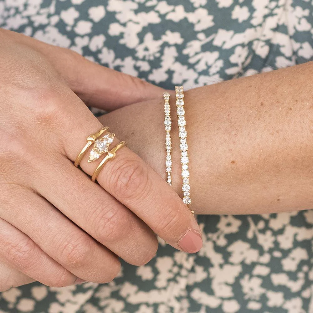 18K Yellow Gold Diamond Bangle - Image 2