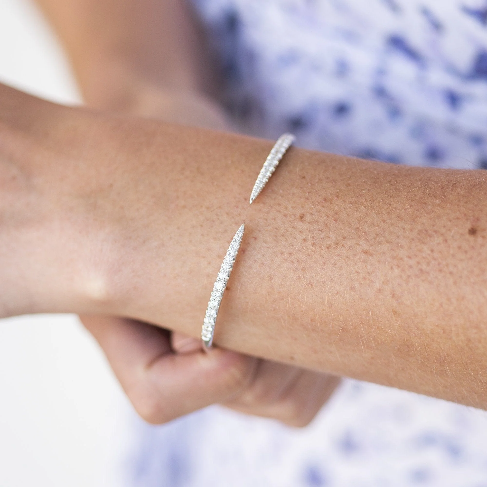 14K White Gold Diamond Claw Cuff Bangle - Image 2