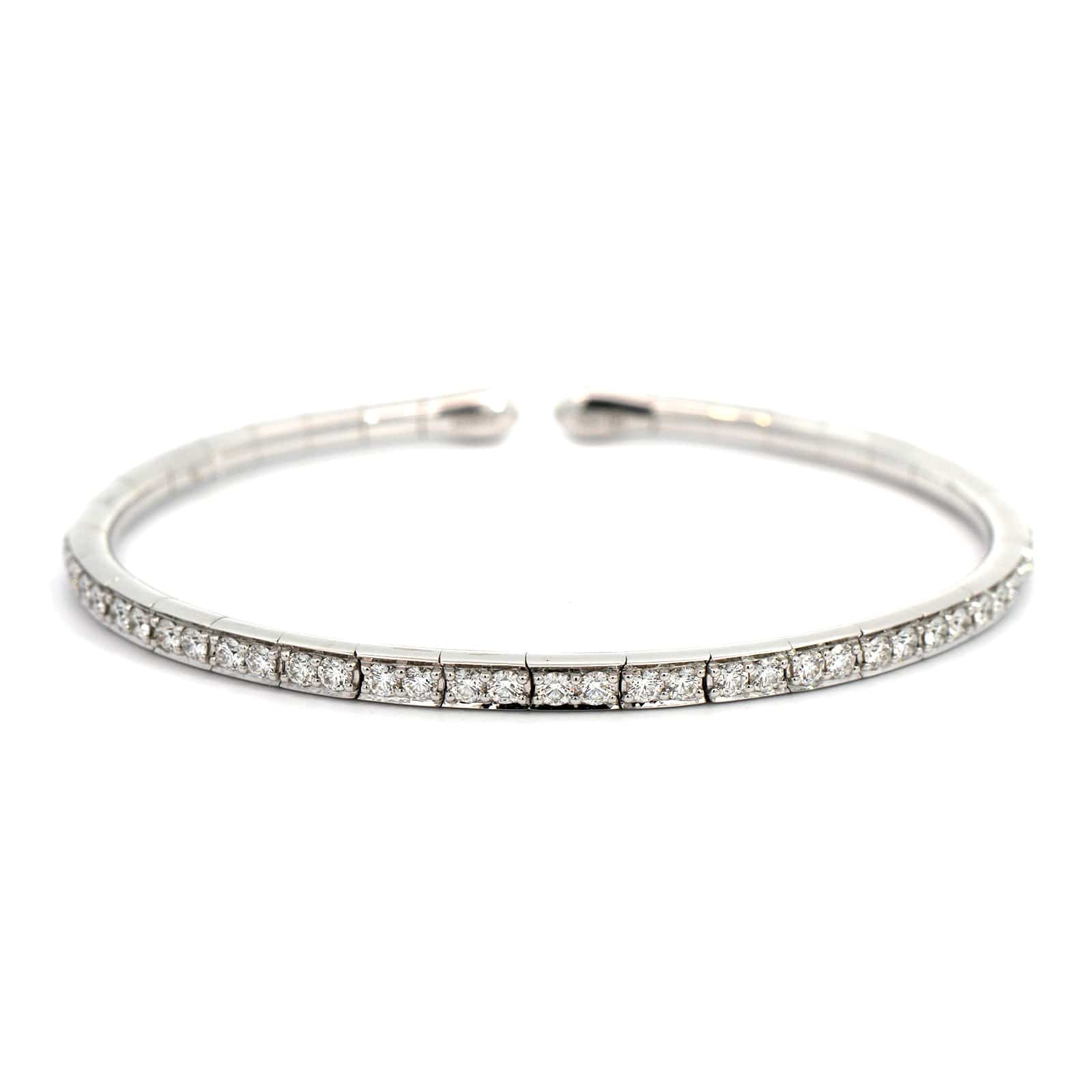 Etho Maria 18K White Gold Diamond Cuff Bracelet - Image 4