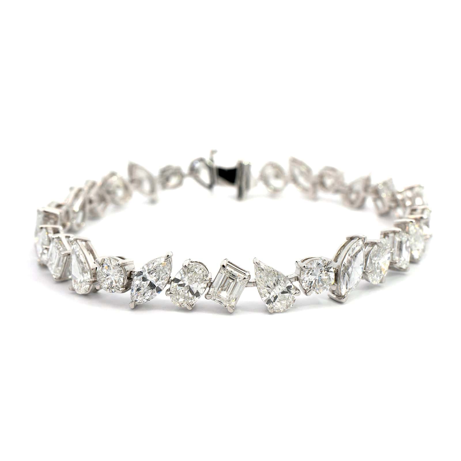 18K White Gold Multi-Cut Diamond Line Bracelet - Image 4