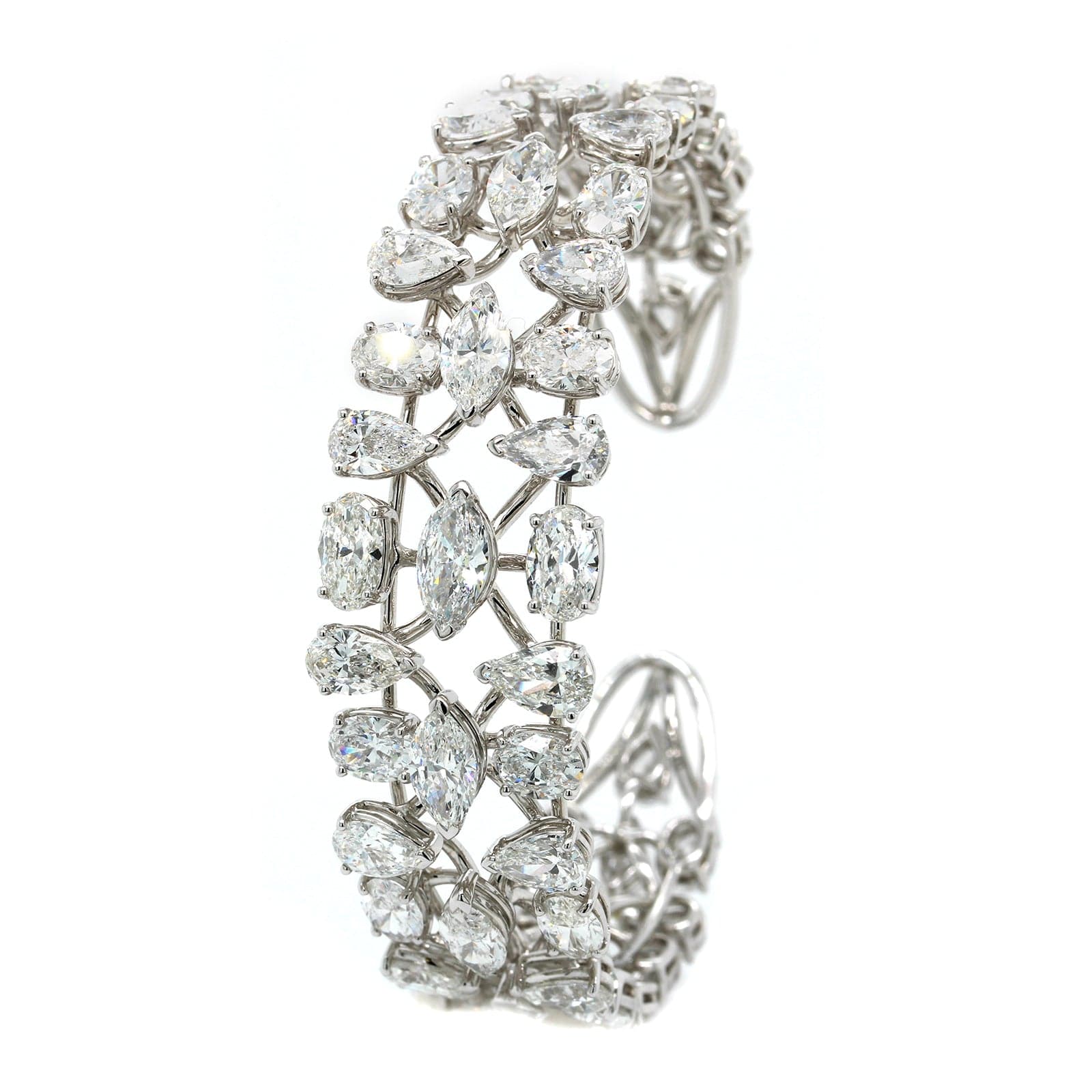 Etho Maria 18K White Gold Diamond Cuff Bracelet - Image 2
