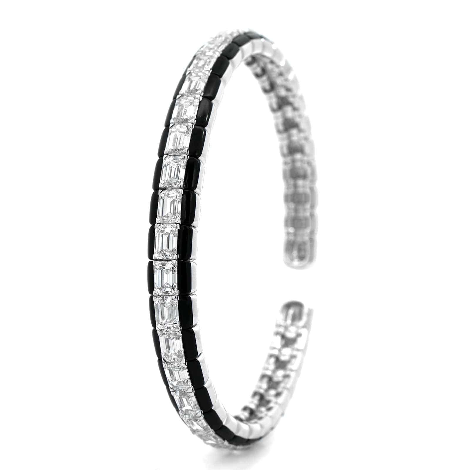 Etho Maria 18K White Gold Diamond and Black Ceramic Cuff Bracelet - Image 2