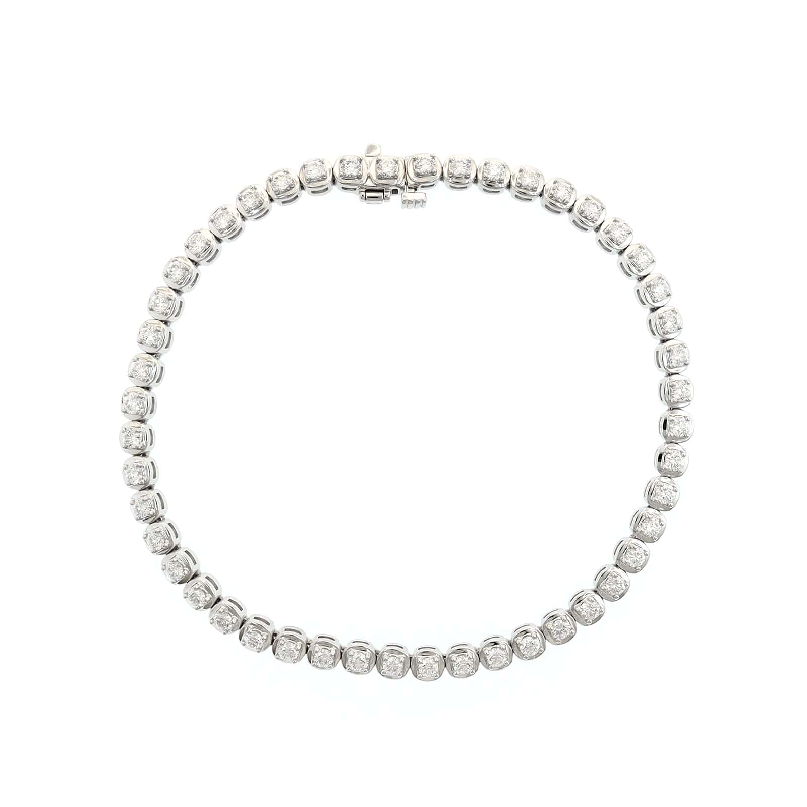 18K White Gold Illusion Bezel Round Diamond Tennis Bracelet - Image 4