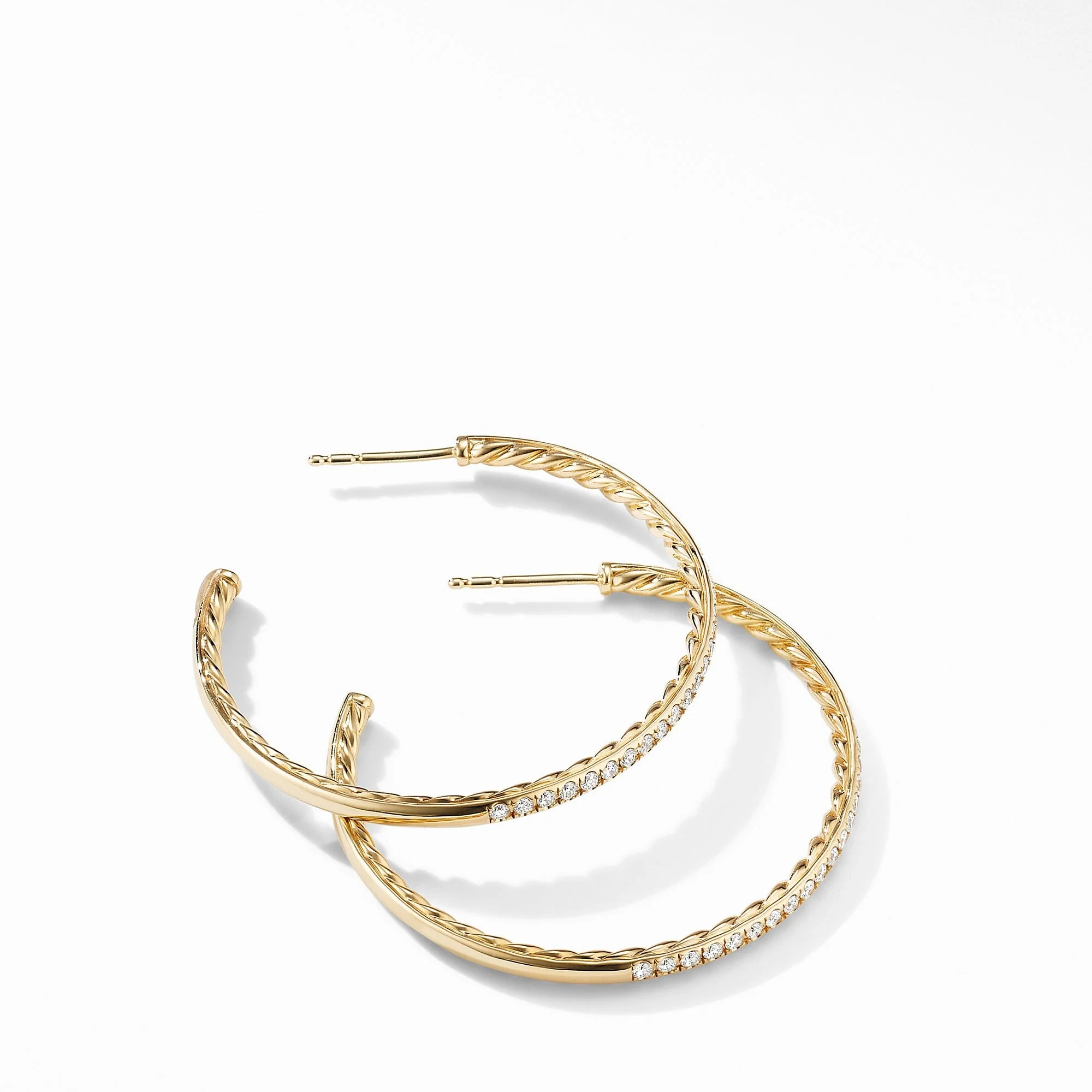 Medium Hoop Earrings in 18K Yellow Gold with Pavé Diamonds - Image 3