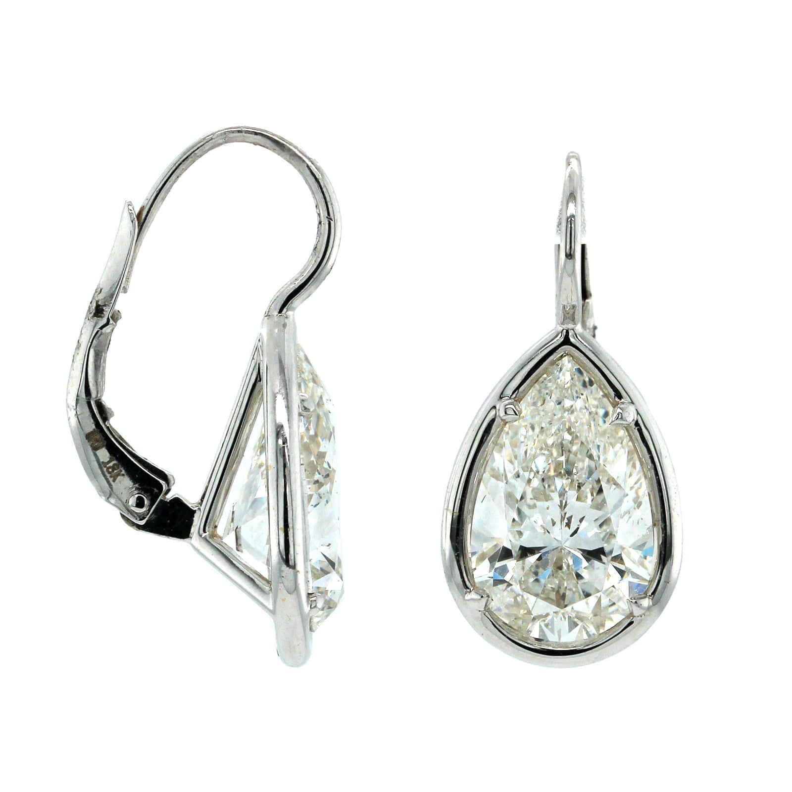 18K White Gold Pear Shape Diamond Drop Earrings - Image 3