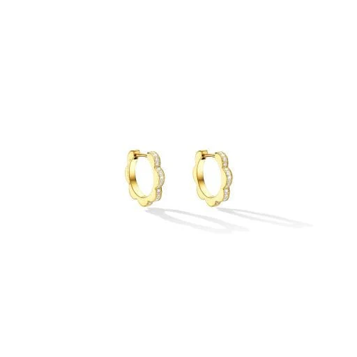 CADAR 18K Yellow Gold White and Black Diamond Reversible Huggie Earrings - Image 3