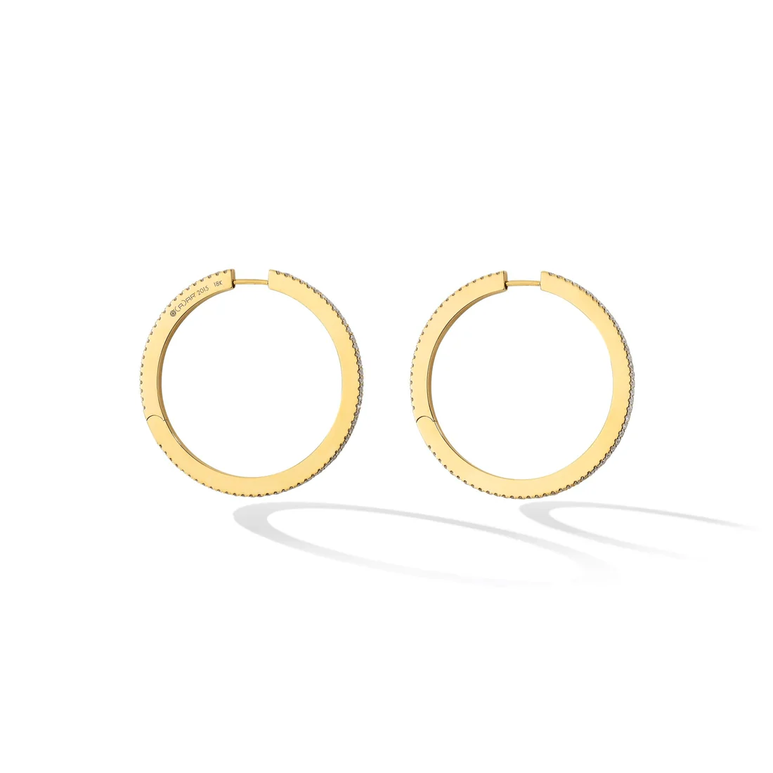 CADAR 18K Yellow Gold Black and White Diamond Reversible Hoop Earrings - Image 5