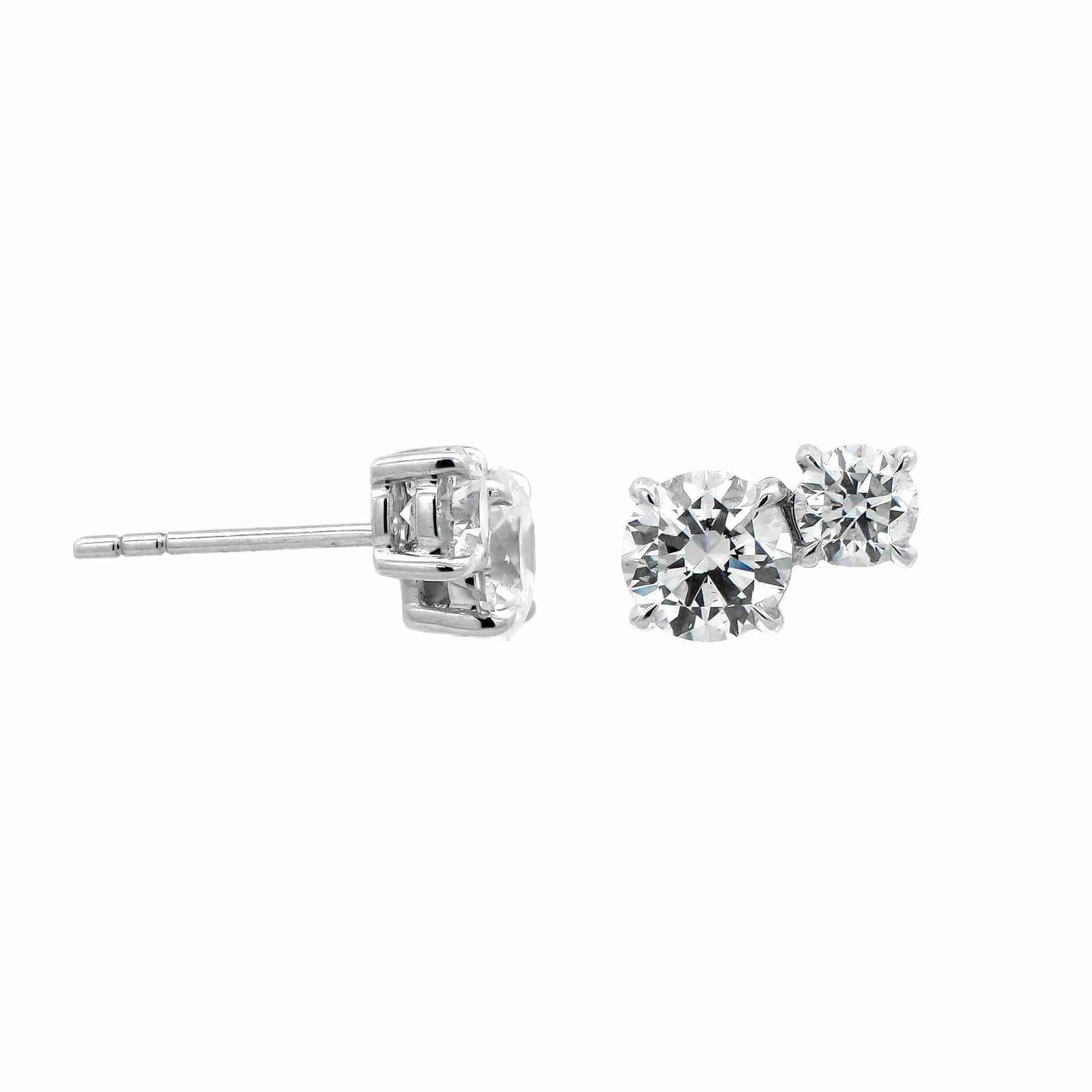 18K White Gold 2 Stone Round Diamond Stud Earrings