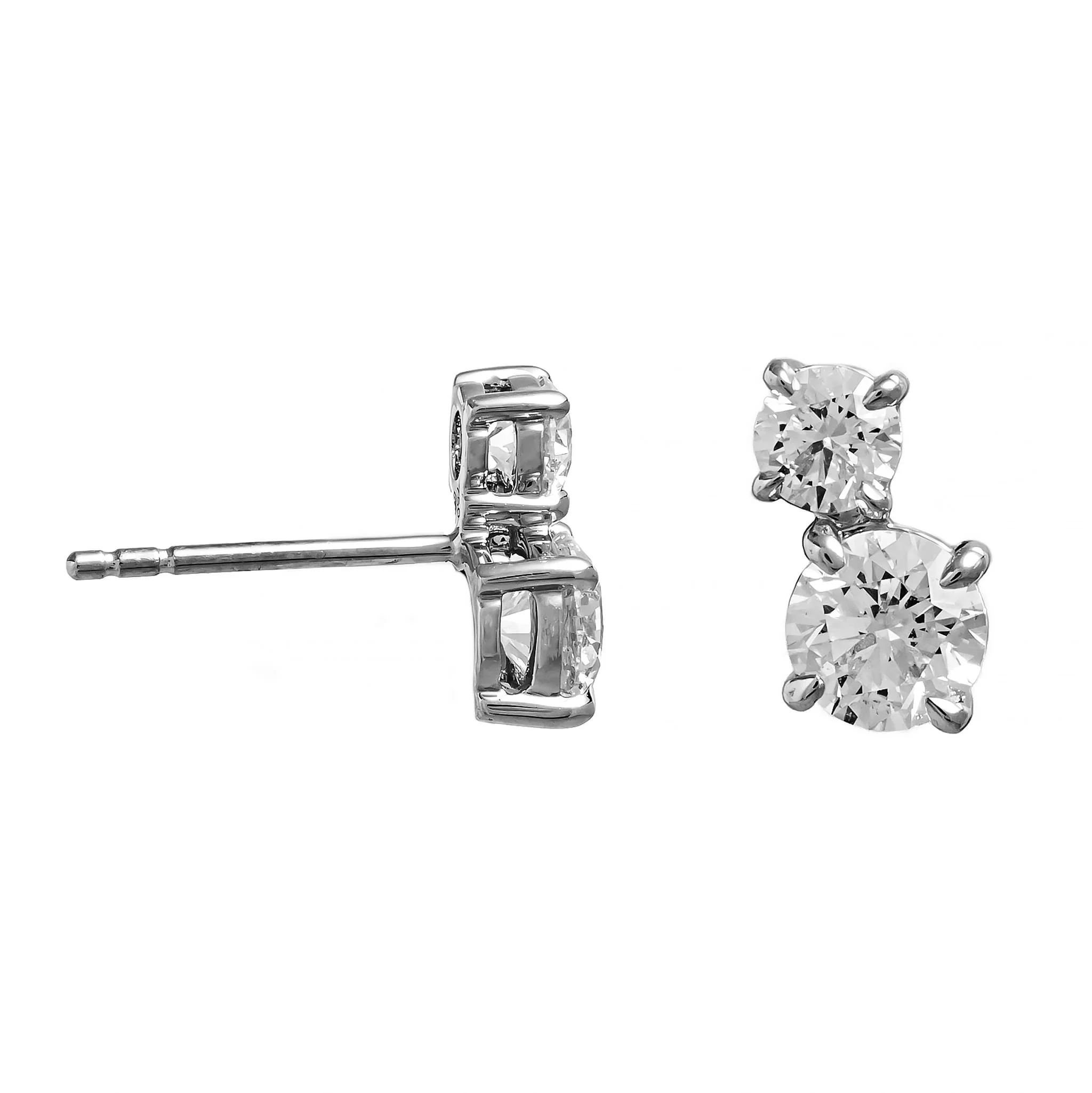 18K White Gold 2 Stone Round Diamond Stud Earrings