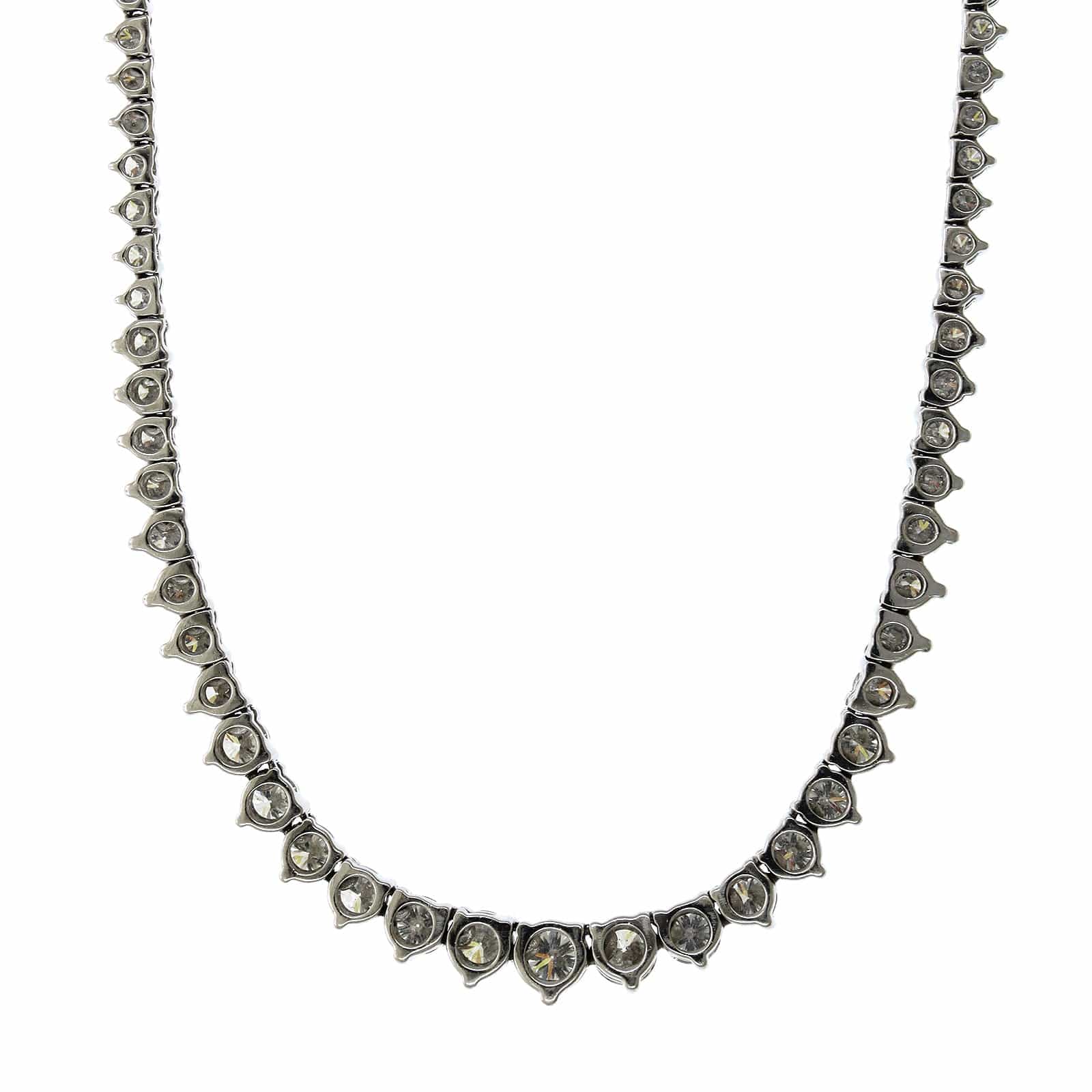 18K White Gold Graduated Diamond Tennis Necklace - Image 3