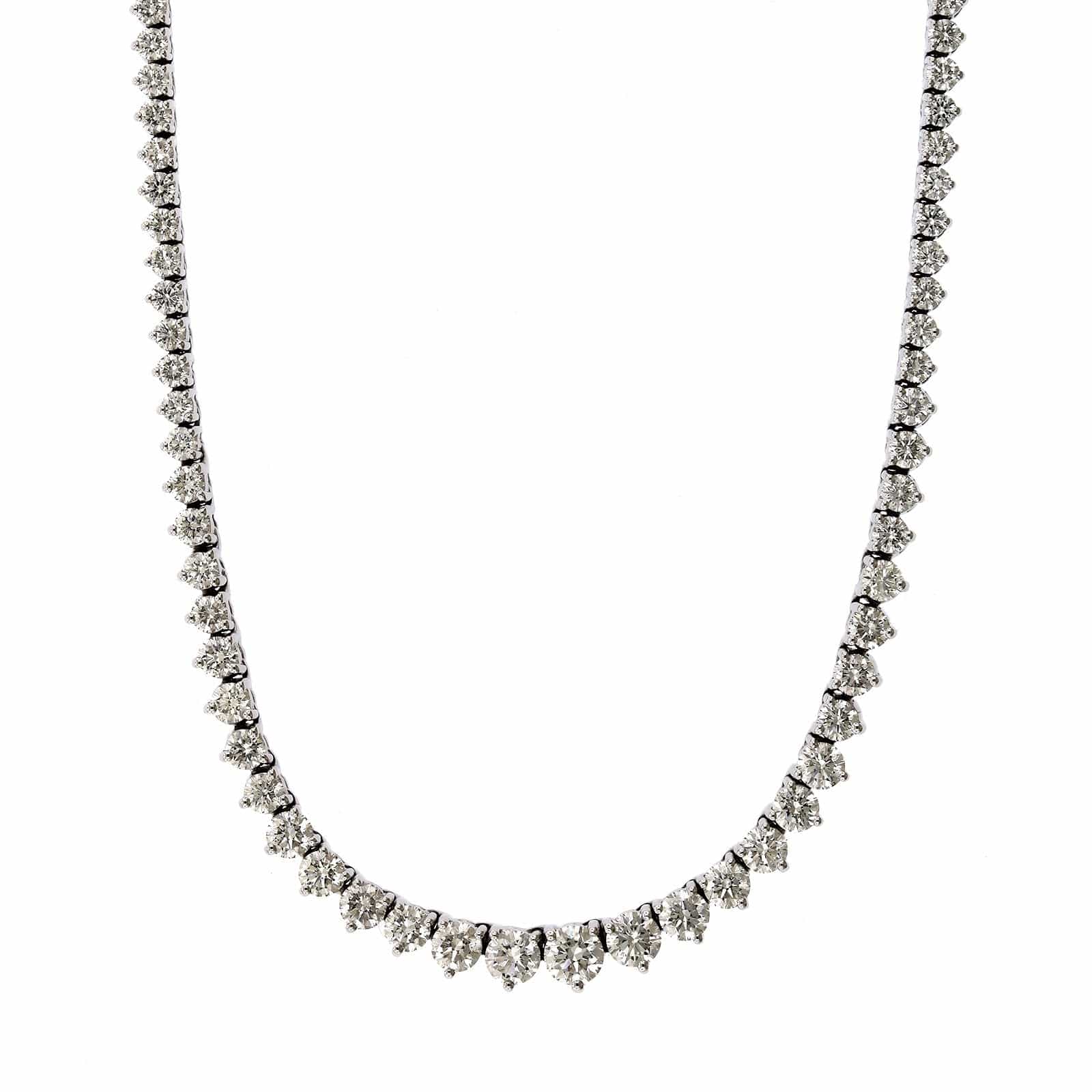 18K White Gold Graduated Diamond Tennis Necklace