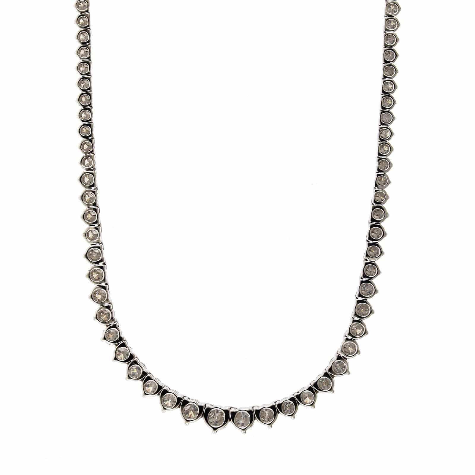 18K White Gold Graduated Diamond Tennis Necklace - Image 3