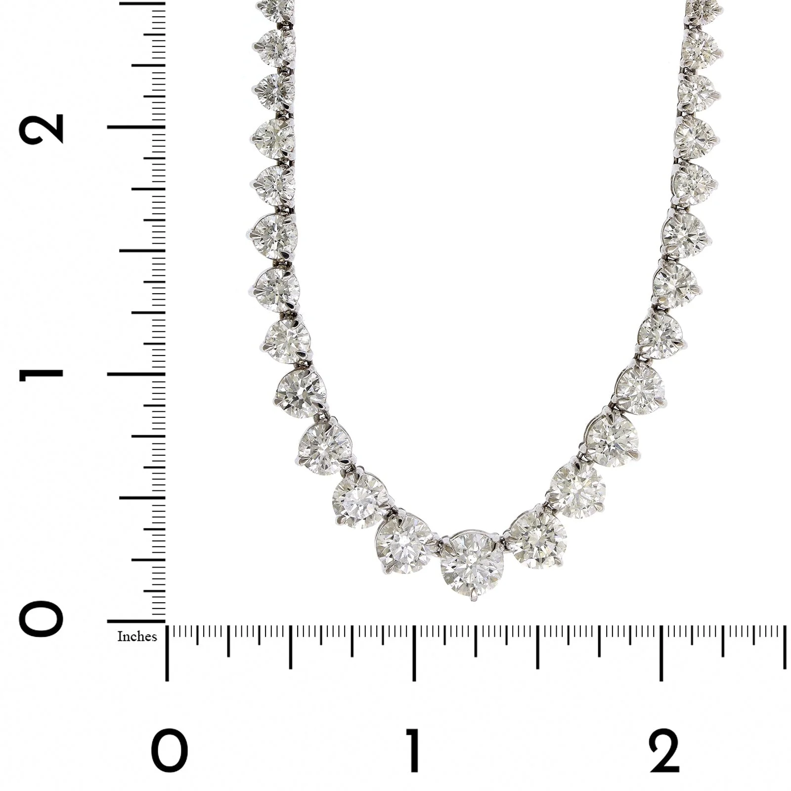 18K White Gold Graduated Diamond Tennis Necklace - Image 4