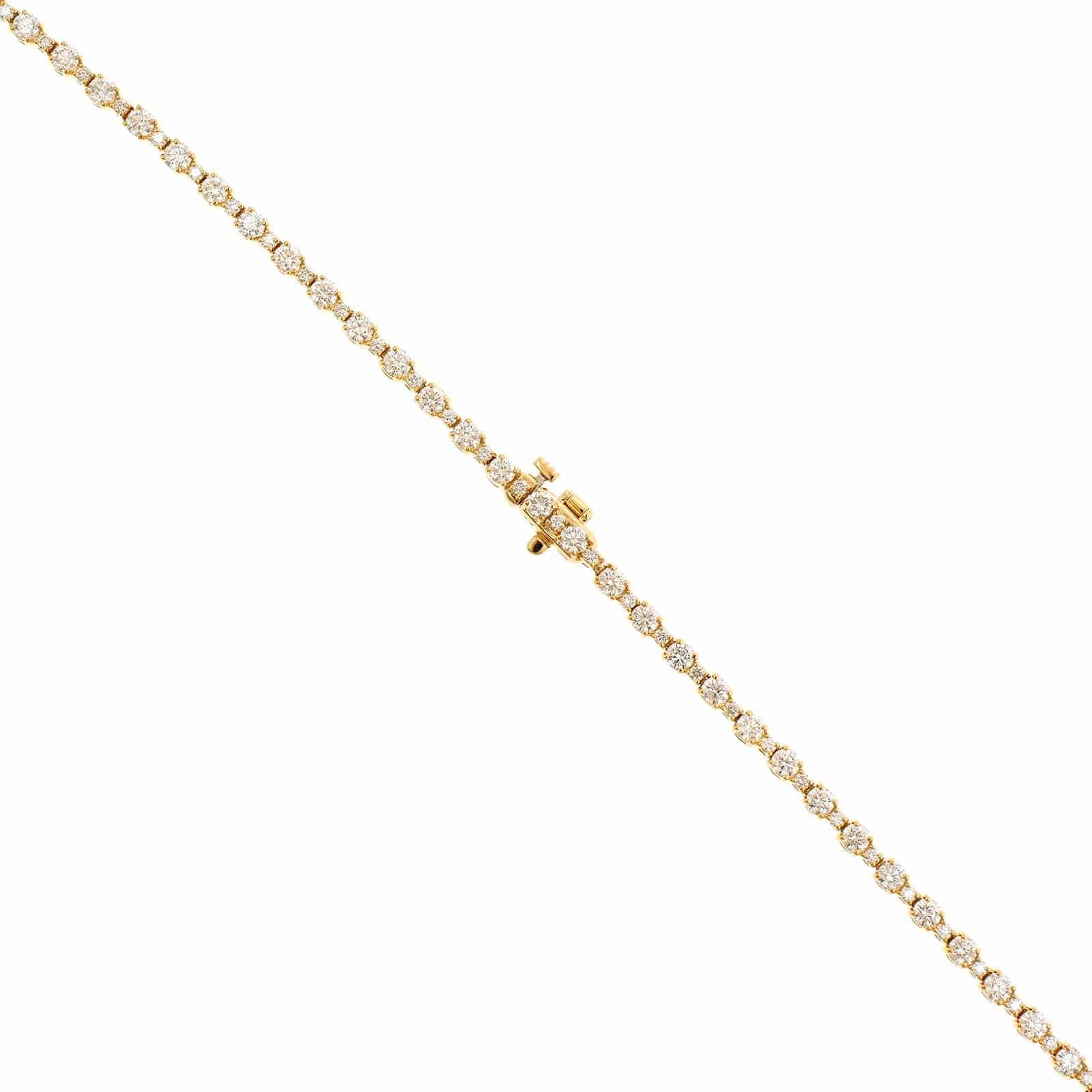18K Yellow Gold 4 Prong Alternating Diamond Size Necklace - Image 2