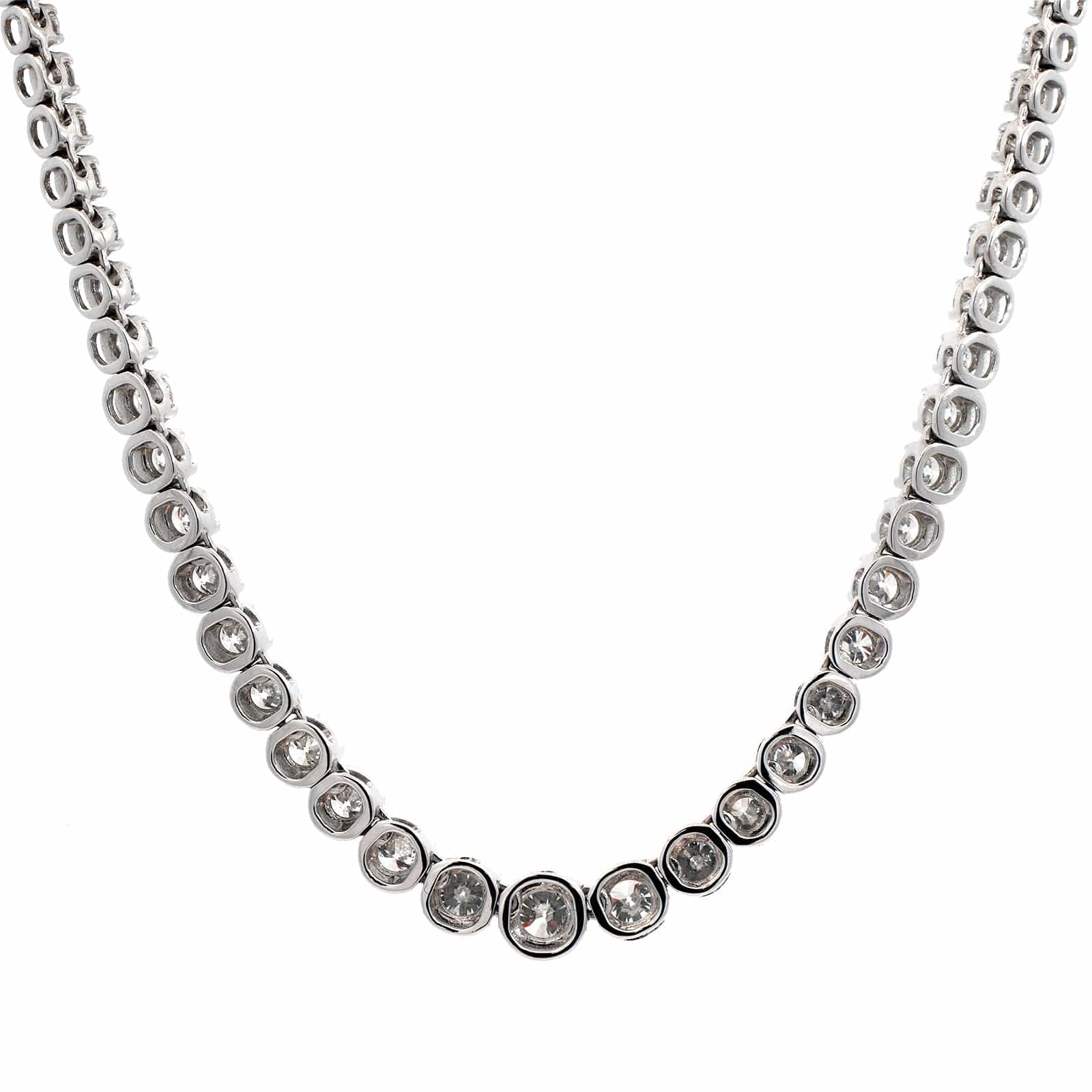18K White Gold Graduated Diamond Tennis Necklace - Image 2