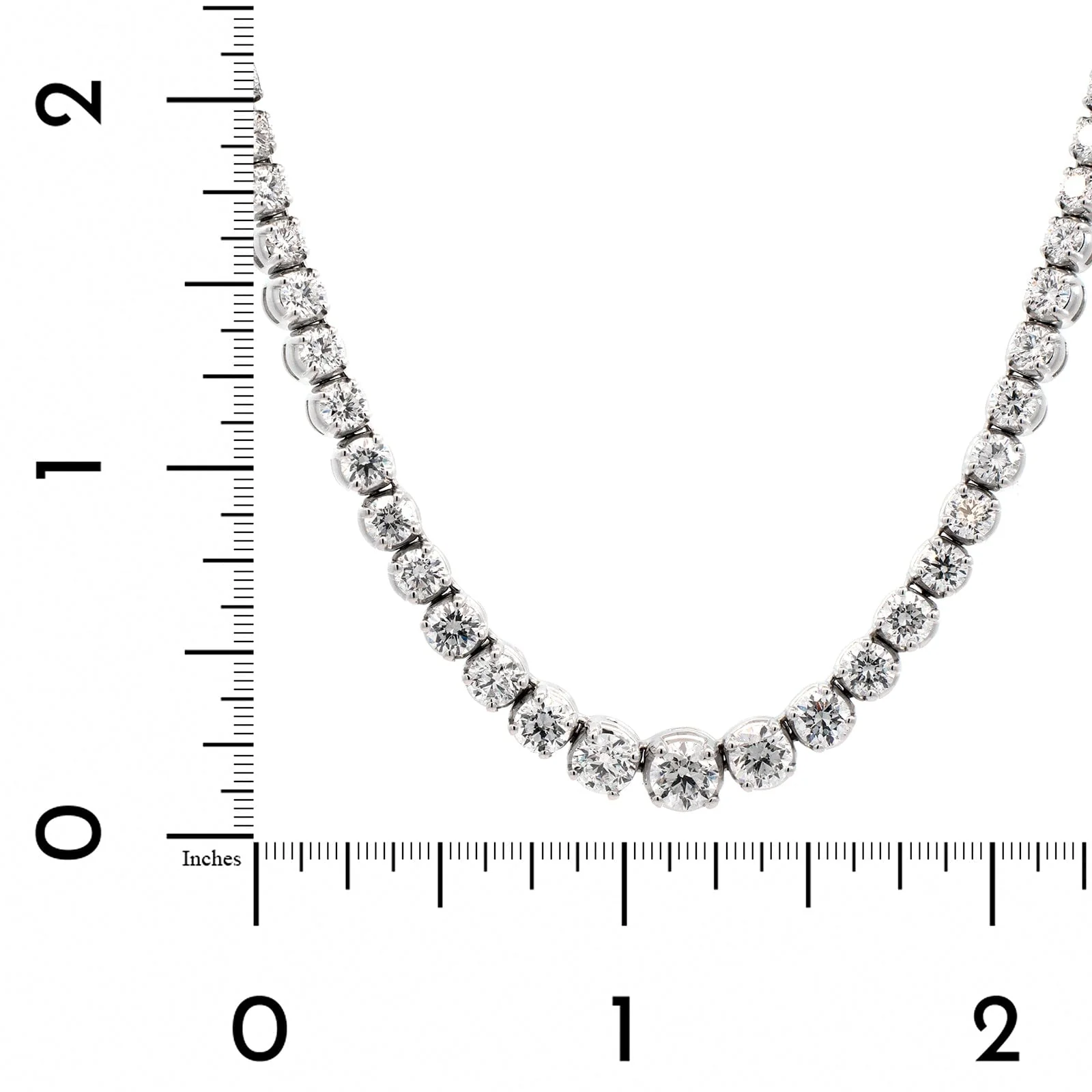 18K White Gold Graduated Diamond Tennis Necklace - Image 4