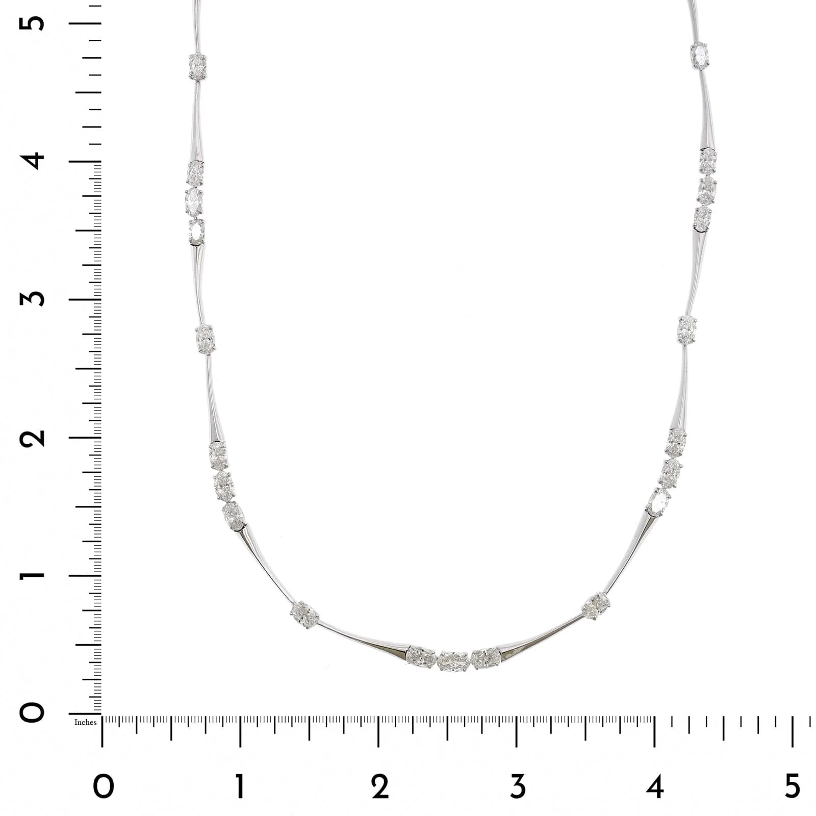 Etho Maria 18K White Gold Oval Diamond Bar Necklace - Image 4