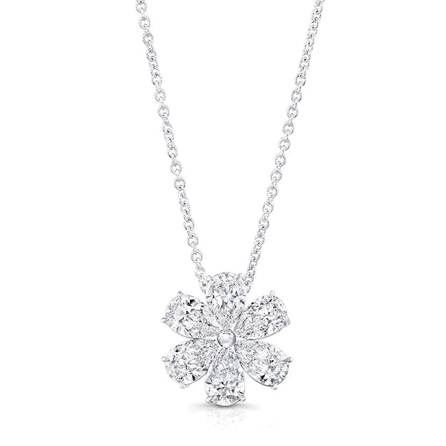 18K White Gold Diamond Flower Pendant