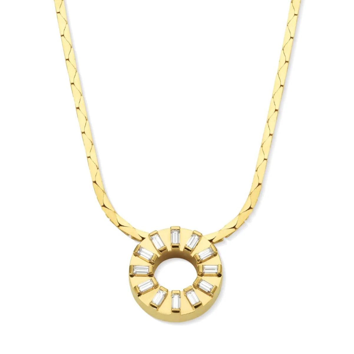 CADAR 18K Yellow Gold Circle Pendant Diamond Necklace