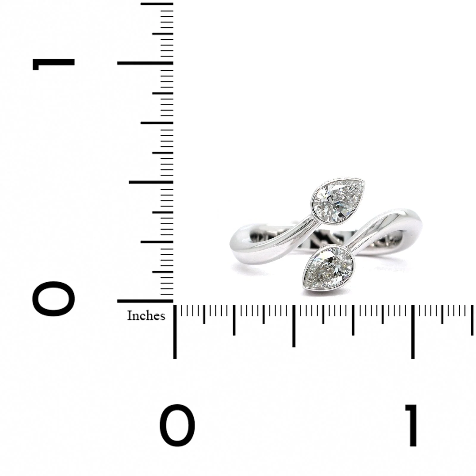 18K White Gold Bypass Diamond Ring - Image 4