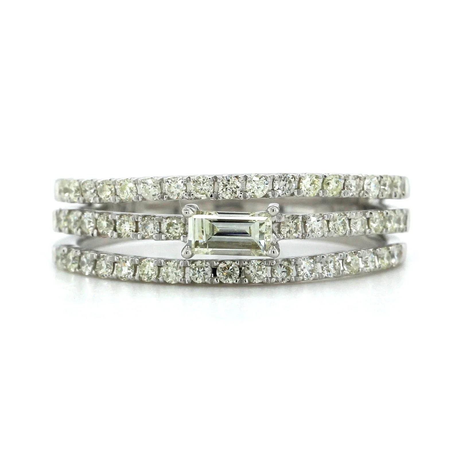 14K White Gold 3 Row Round Baguette Center Diamond Ring