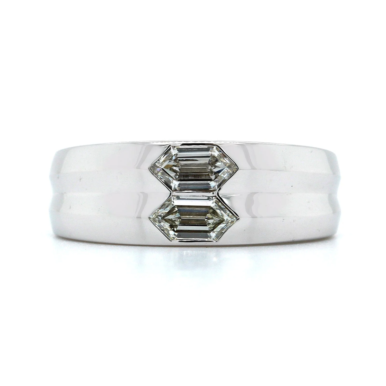18K White Gold Hexagonal Cut Diamond 2 Stone Ring