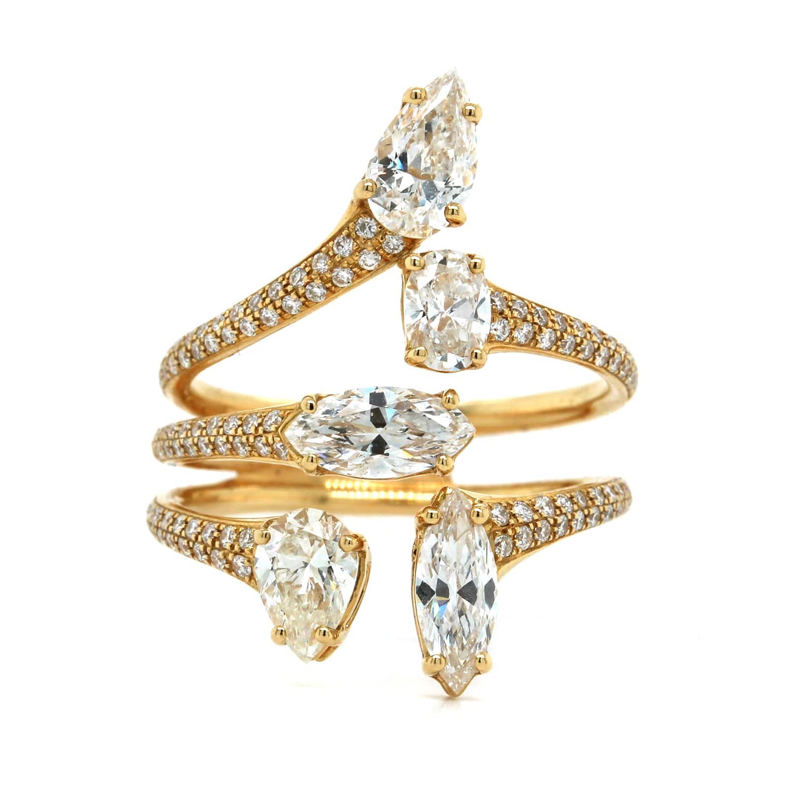 Etho Maria 18K Yellow Gold Diamond Ring with Pave Diamond Split Shank - Image 4