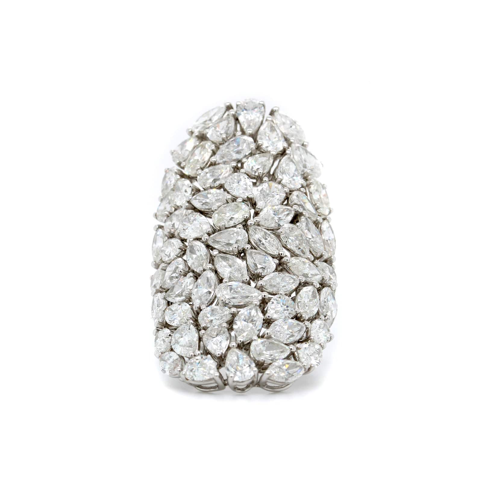 Etho Maria 18K White Gold Shield Style Diamond Ring - Image 5