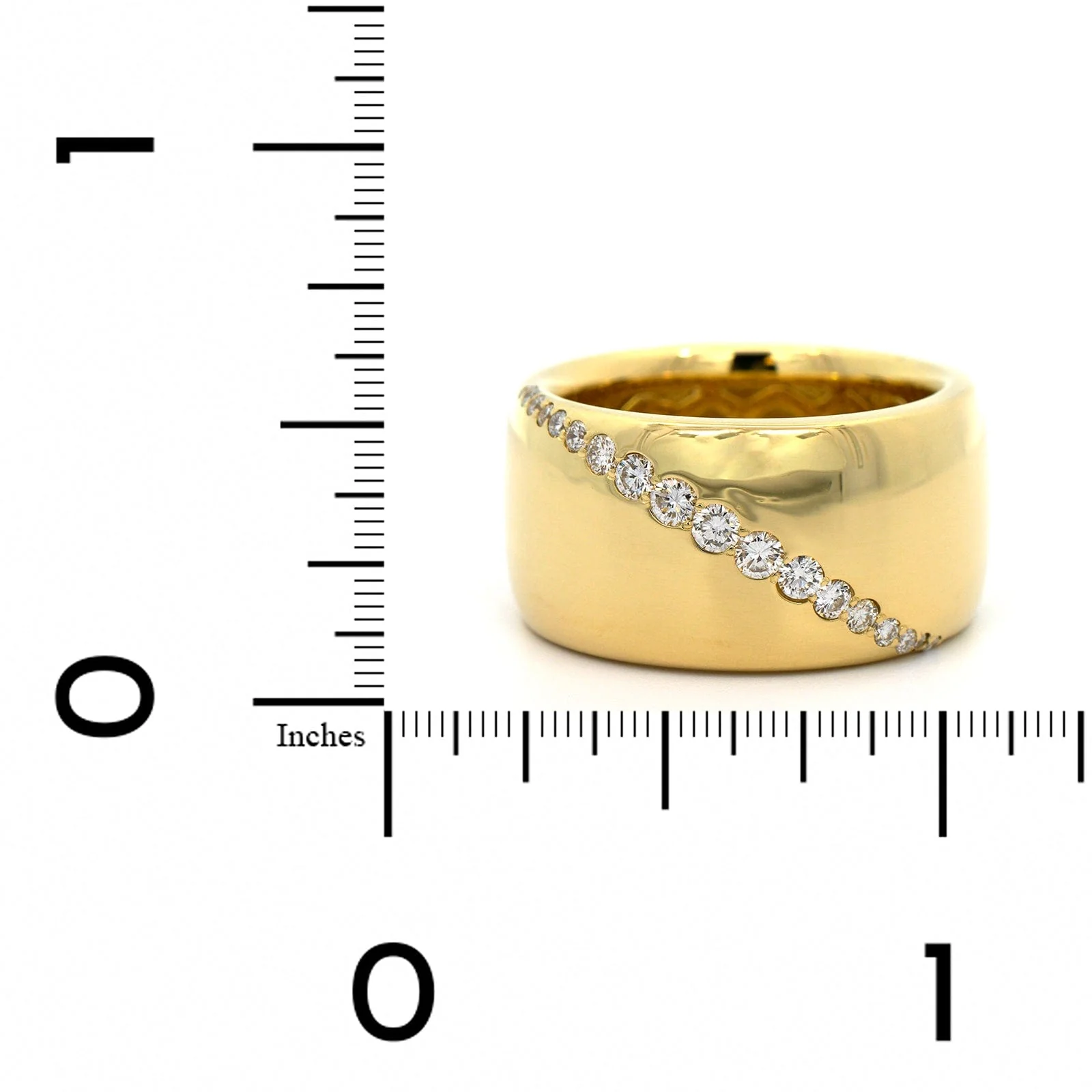 18K Yellow Gold Graduated Diamond Cigar Band - Image 3