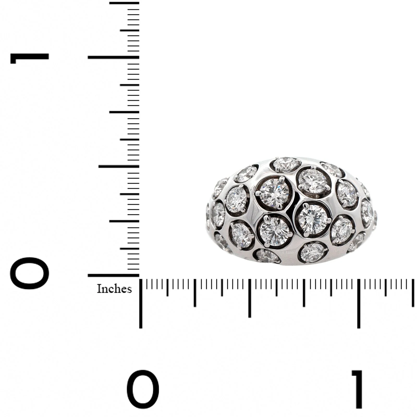 18K White Gold Diamond Domed Band - Image 3