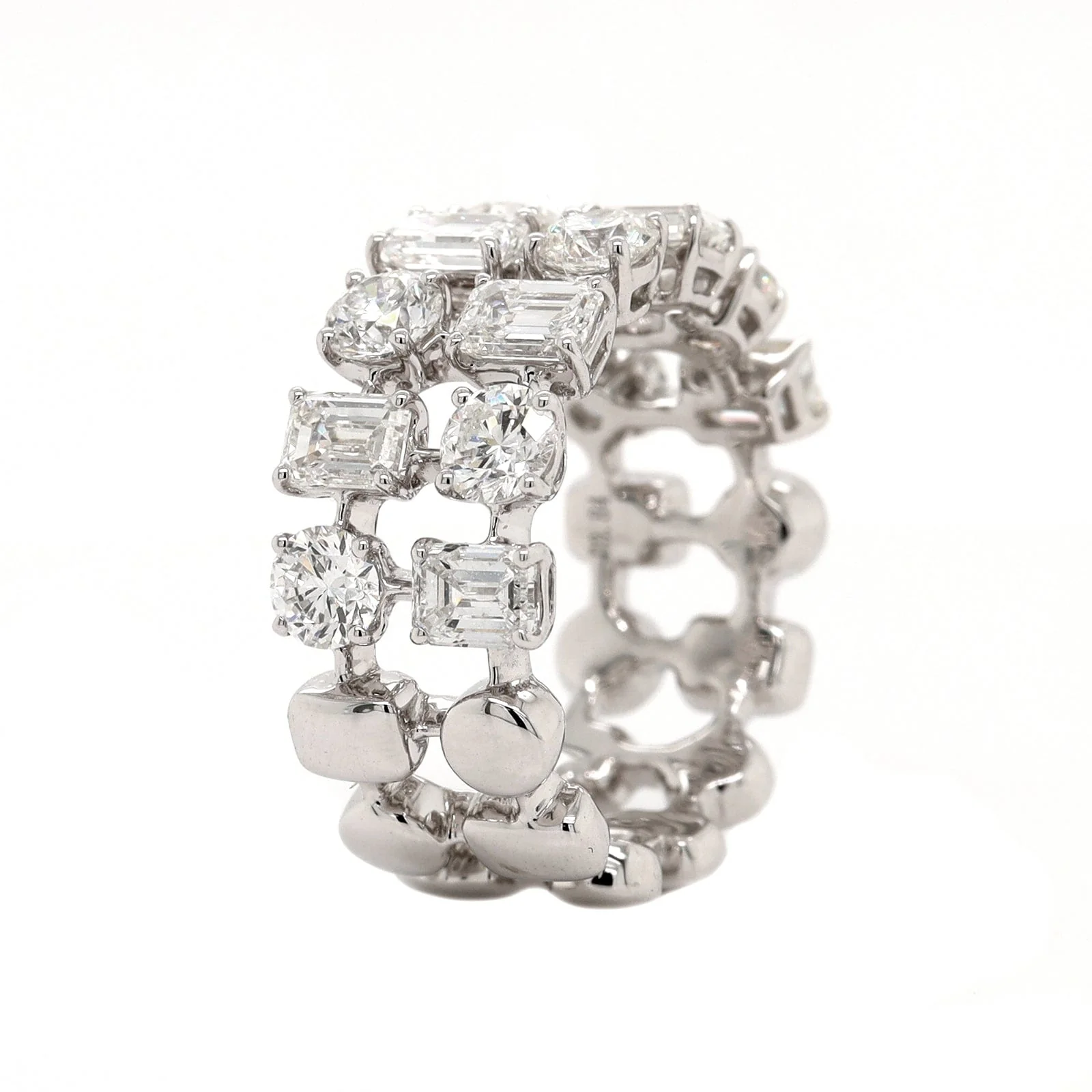 18K White Gold 2 Row Diamond Ring - Image 2