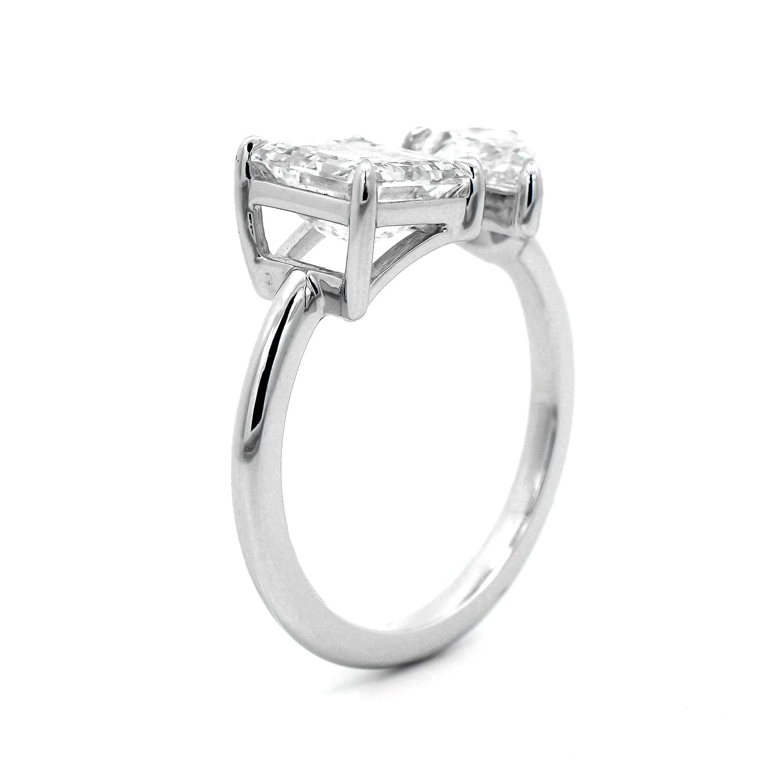 18K White Gold 2 Stone Asscher and Pear Shaped Diamond Ring - Image 2