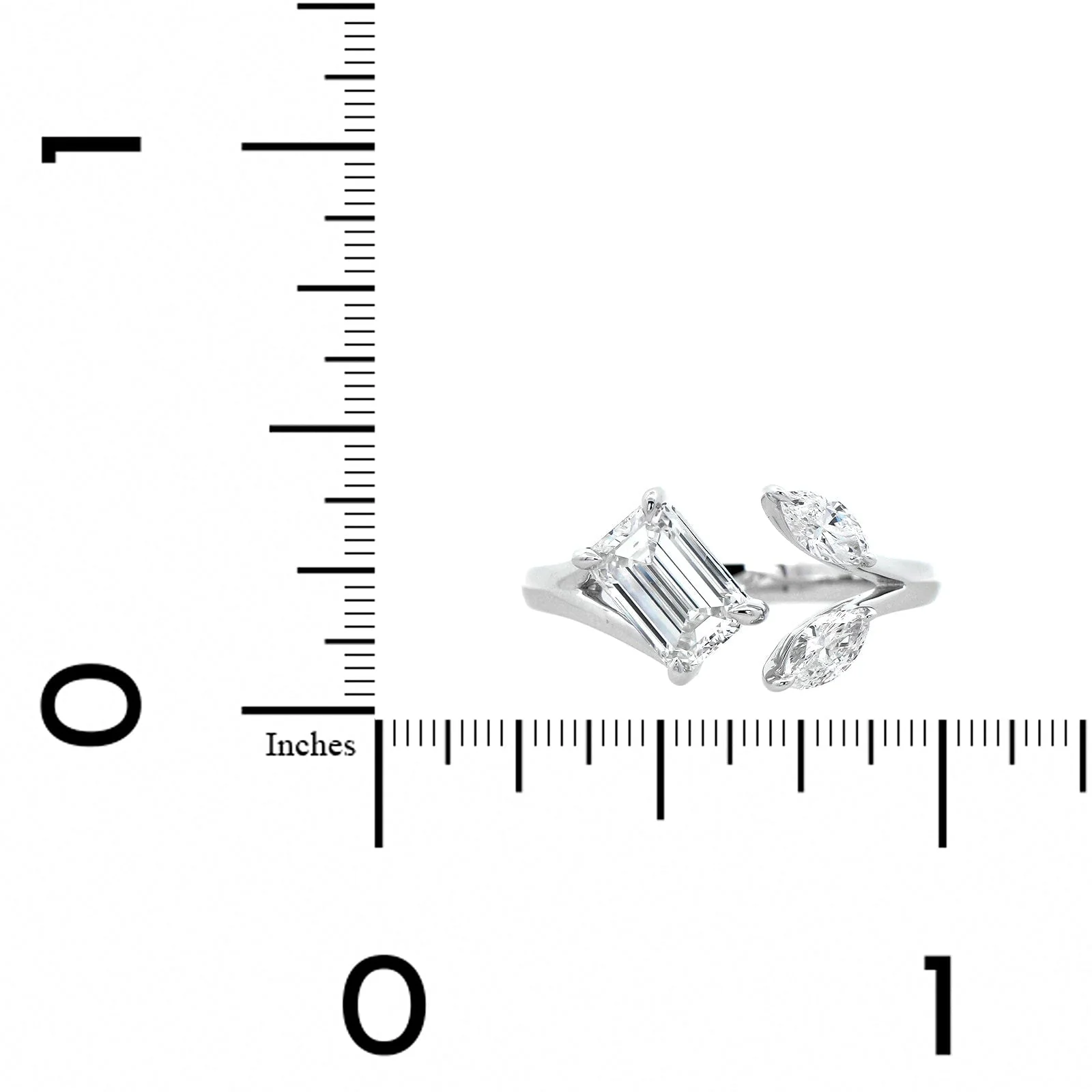 18K White Gold Open Vine Diamond Ring - Image 4