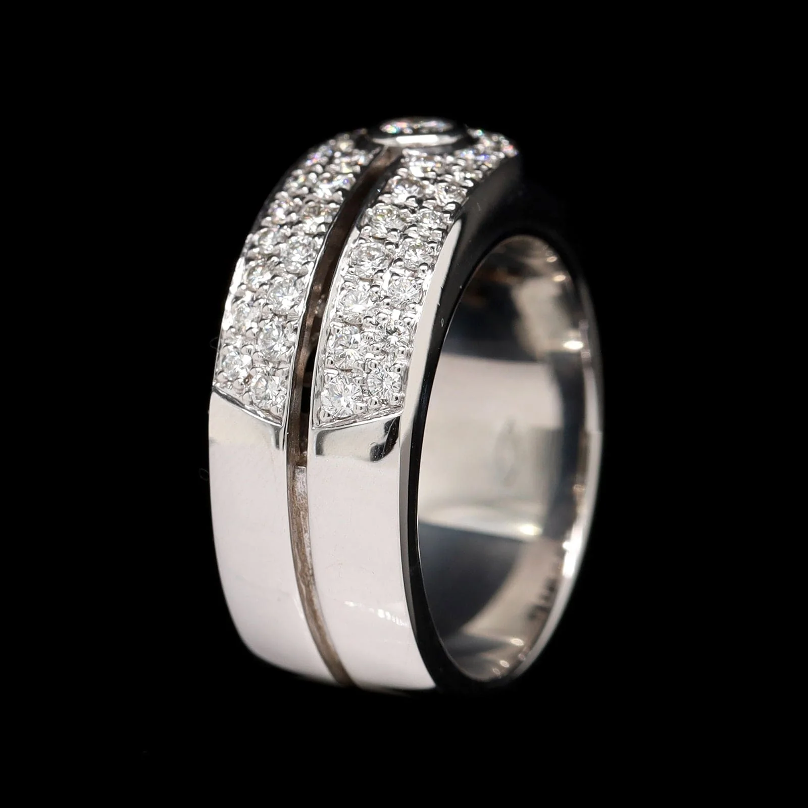 Di Modolo 18K White Gold Estate Diamond Ring - Image 2