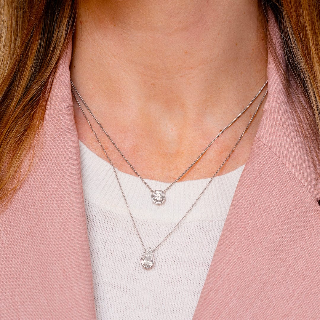 18K White Gold Bezel Set Diamond Pendant - Image 6