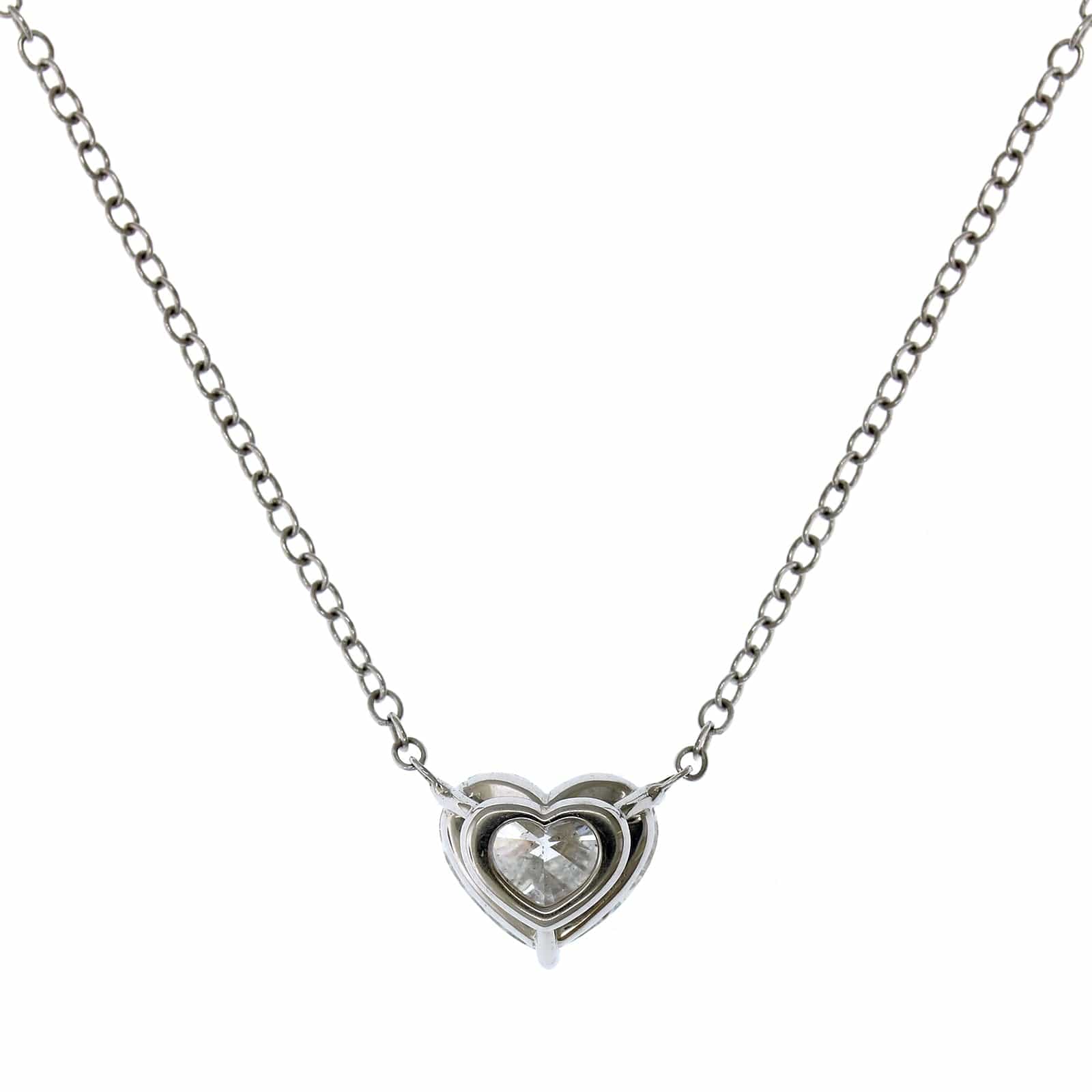 18K White Gold Heart Shaped Diamond Pendant - Image 2