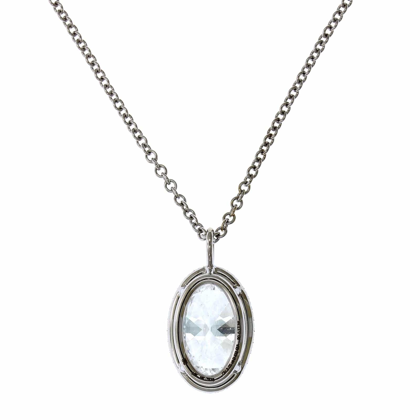 18K White Gold Oval Diamond Halo Pendant - Image 2