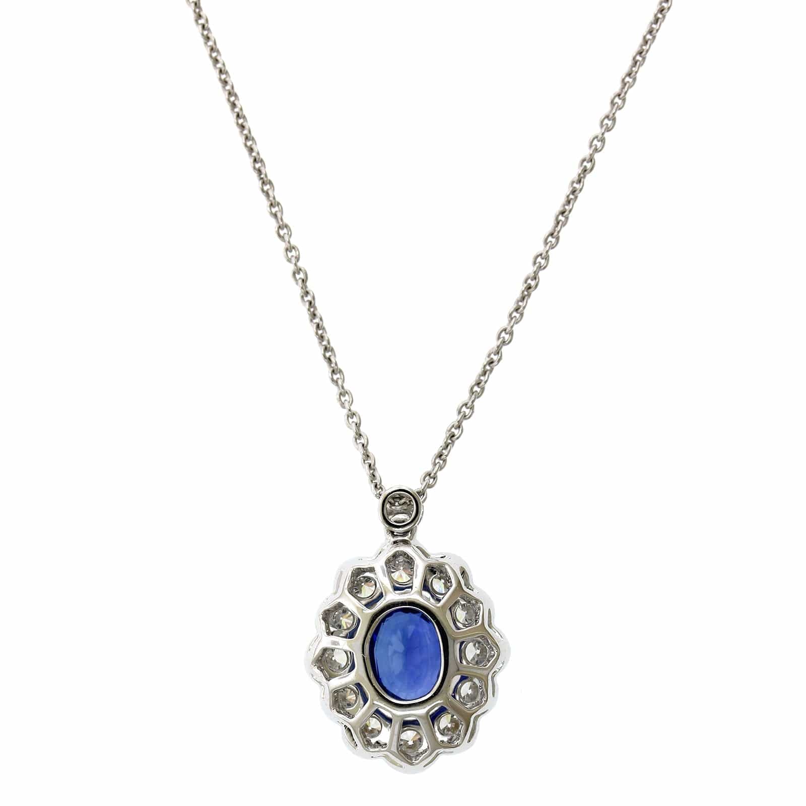 18K White Gold Oval Sapphire Vintage Style Pendant - Image 2
