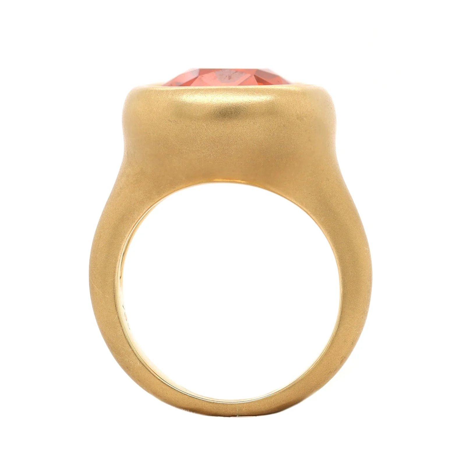 Eclat Jewels 18K Yellow Gold Cushion Mandarin Garnet Ring - Image 3