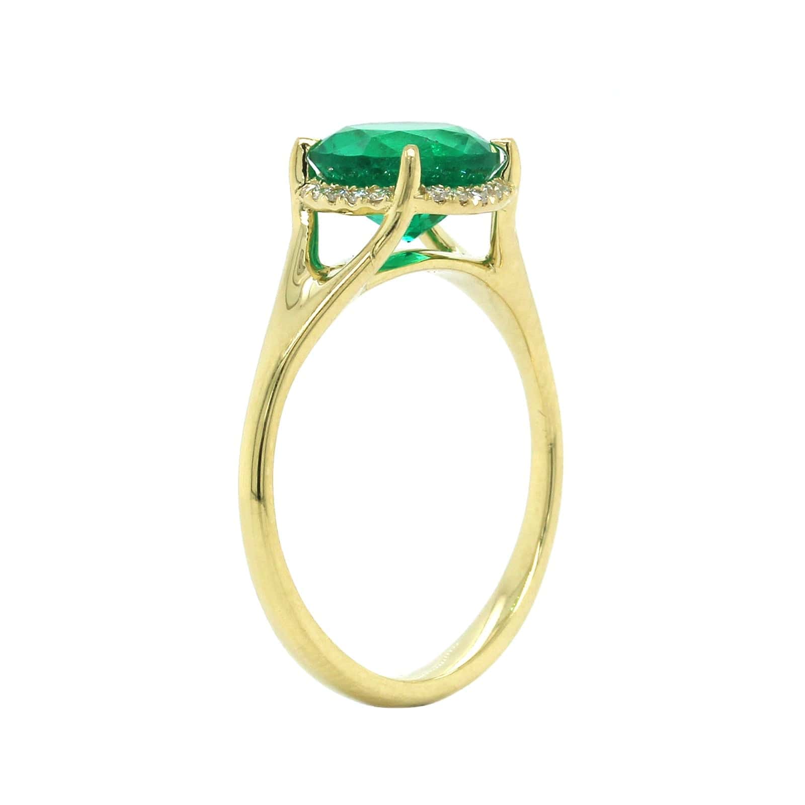18K Yellow Gold Round Emerald Diamond Halo Ring - Image 3