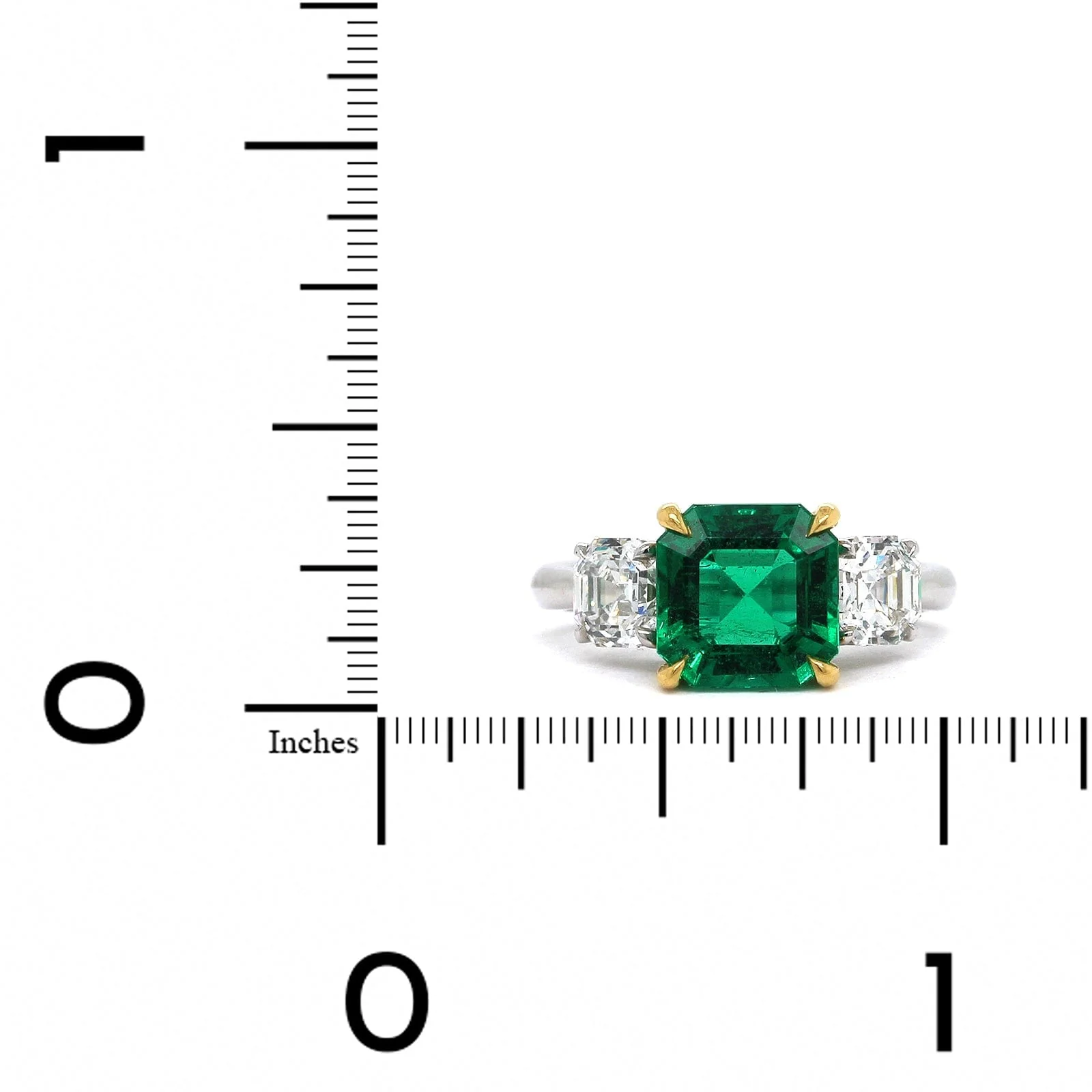 Platinum and 18K Yellow Gold 3 Stone Emerald Diamond Ring - Image 3